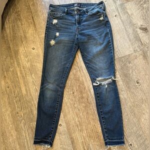 Abercrombie & Fitch Distressed Blue Jeans size 27/4s